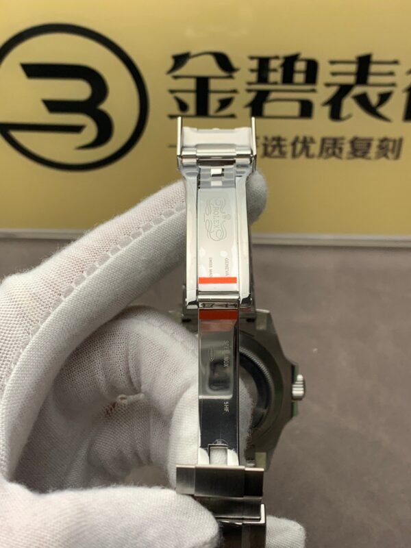 ROLEX-SUBMARINER-ref.116610LV-0002-Elite Clone-40mm - Image 7