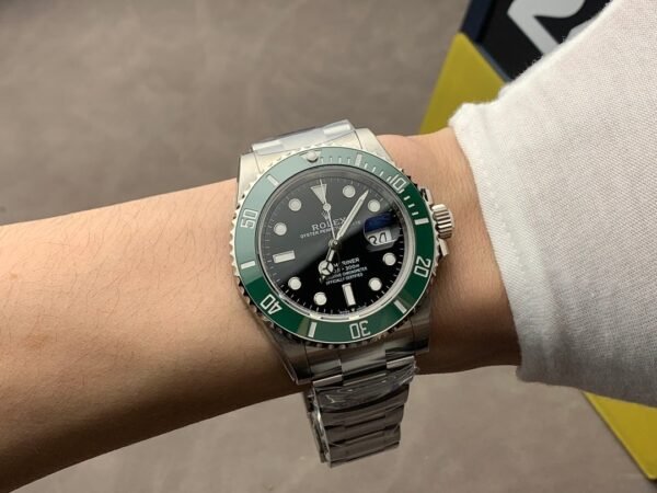 ROLEX-SUBMARINER-ref.M126610LV-0002-Elite Clone-41mm - Image 9